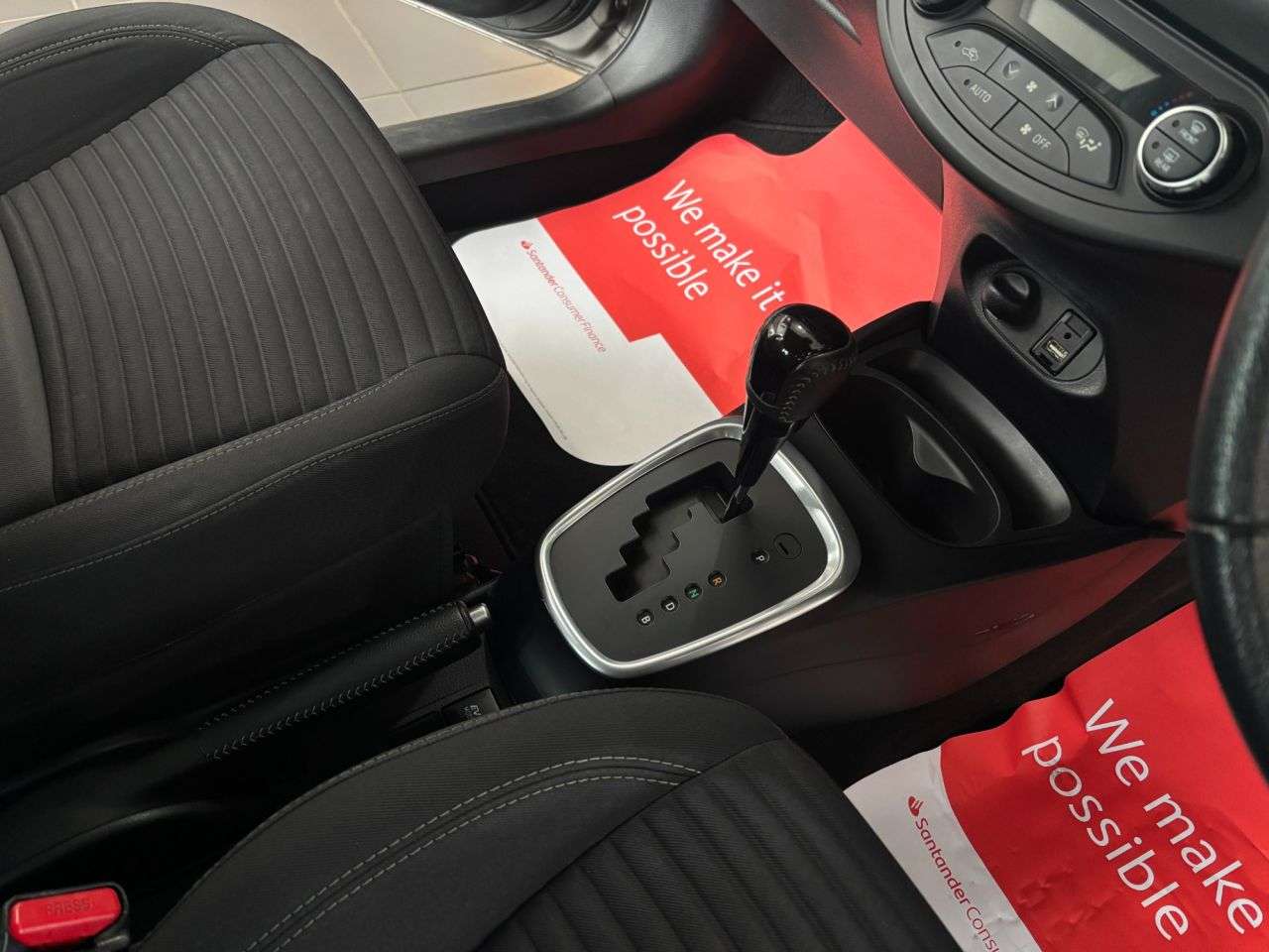 2019 TOYOTA YARIS 2019 TOYOTA YARIS