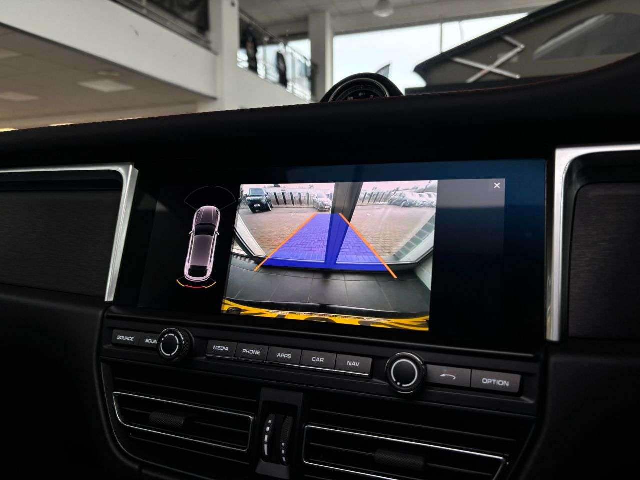 2020 PORSCHE MACAN 2020 PORSCHE MACAN