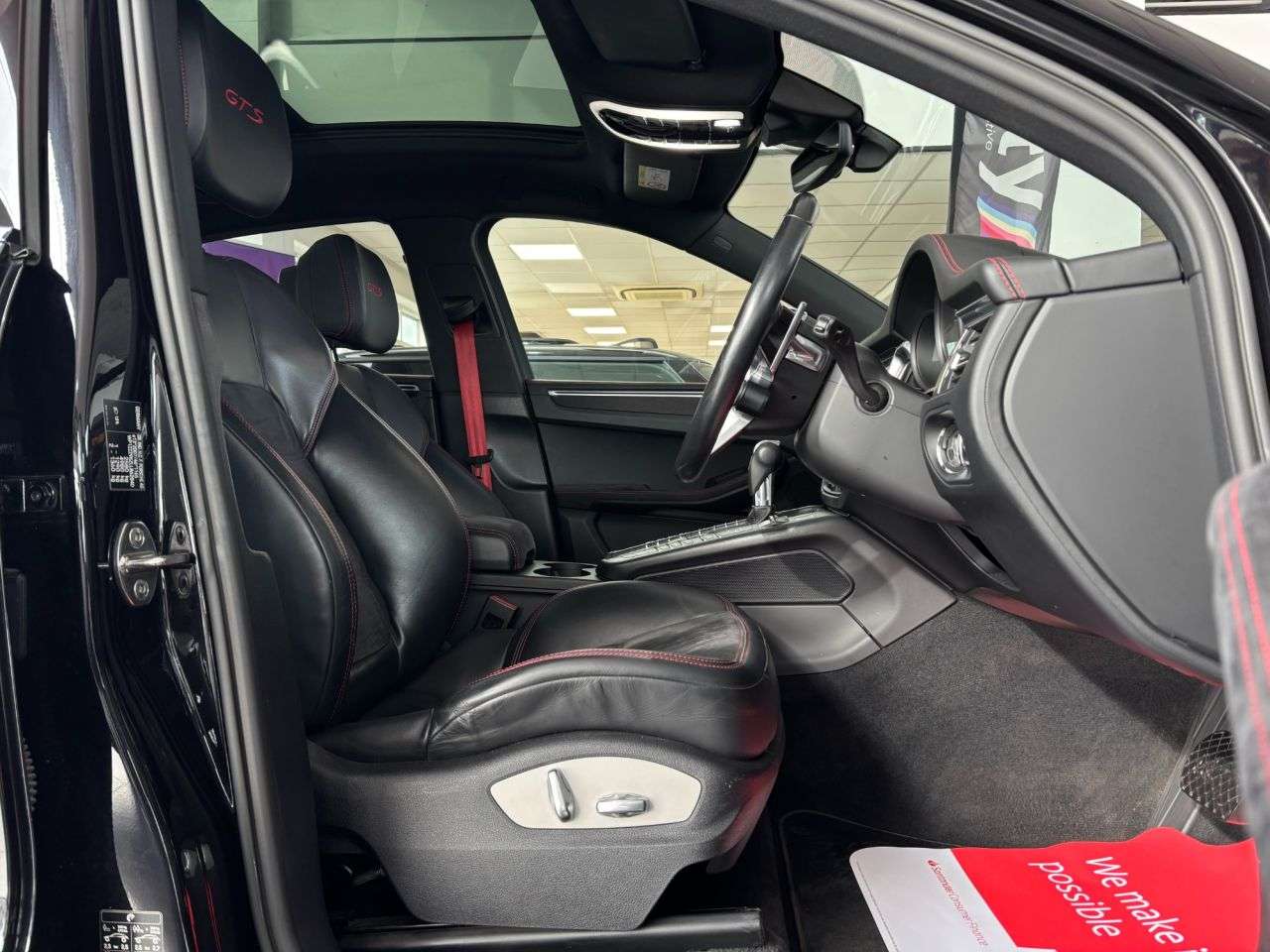 2020 PORSCHE MACAN 2020 PORSCHE MACAN