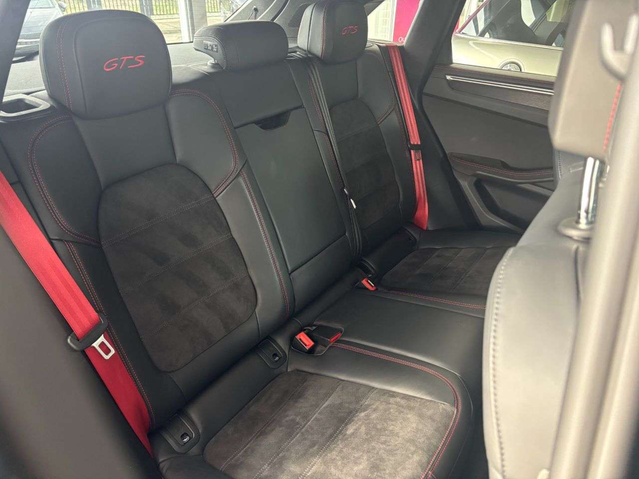 2020 PORSCHE MACAN 2020 PORSCHE MACAN