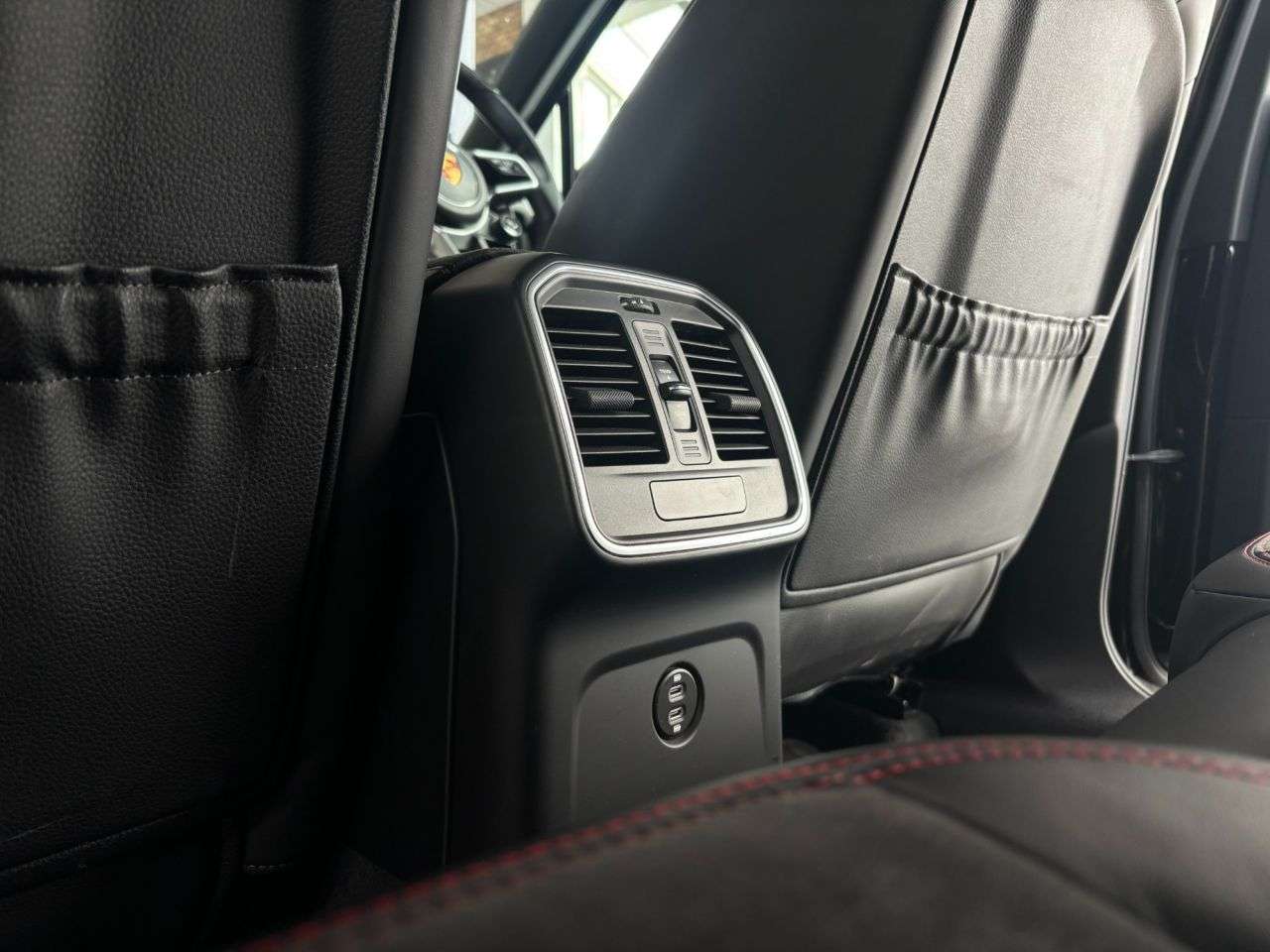 2020 PORSCHE MACAN 2020 PORSCHE MACAN