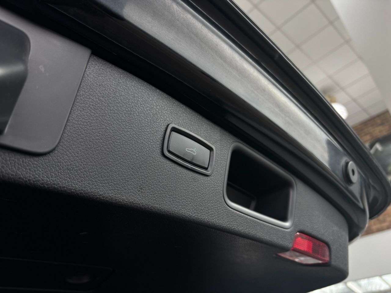 2020 PORSCHE MACAN 2020 PORSCHE MACAN