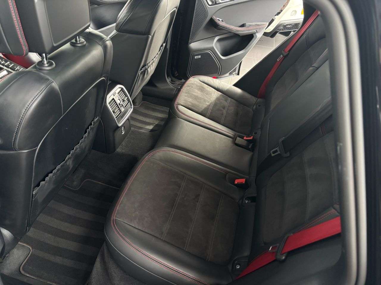 2020 PORSCHE MACAN 2020 PORSCHE MACAN