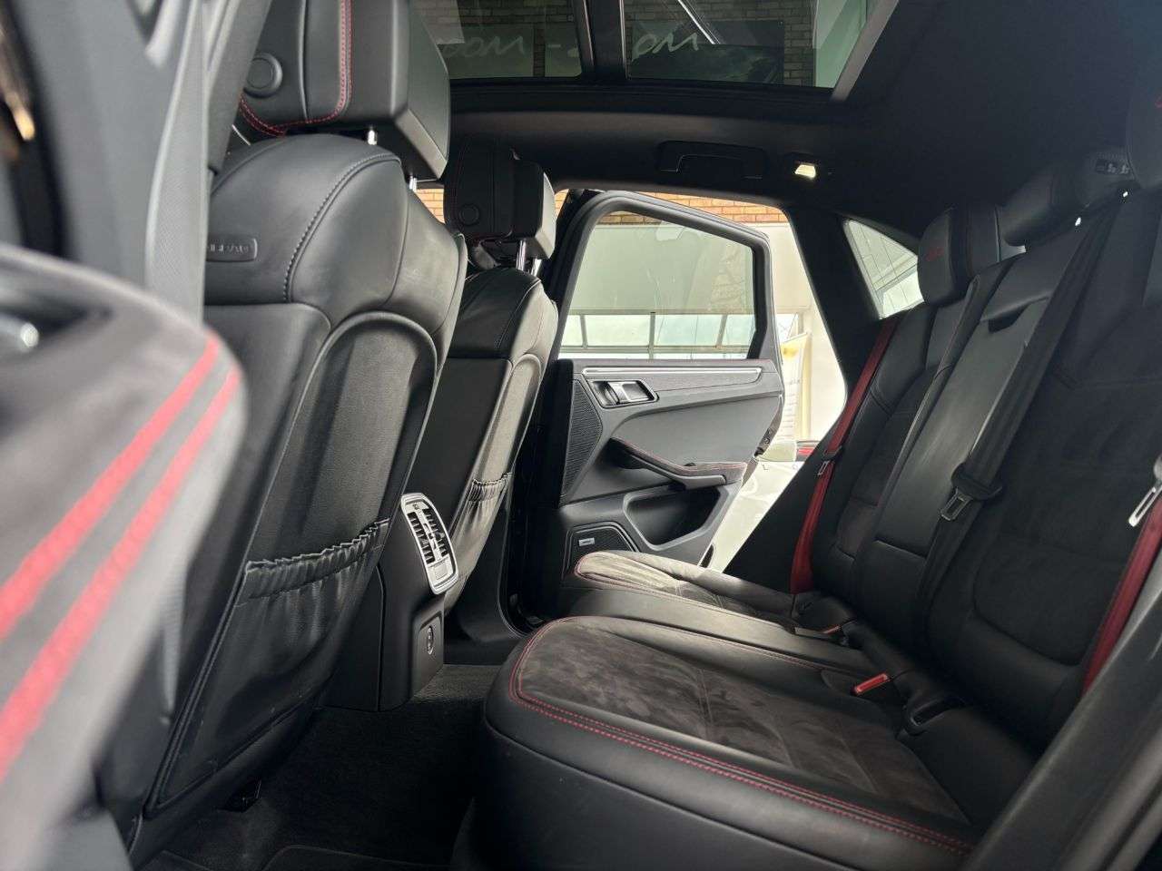 2020 PORSCHE MACAN 2020 PORSCHE MACAN