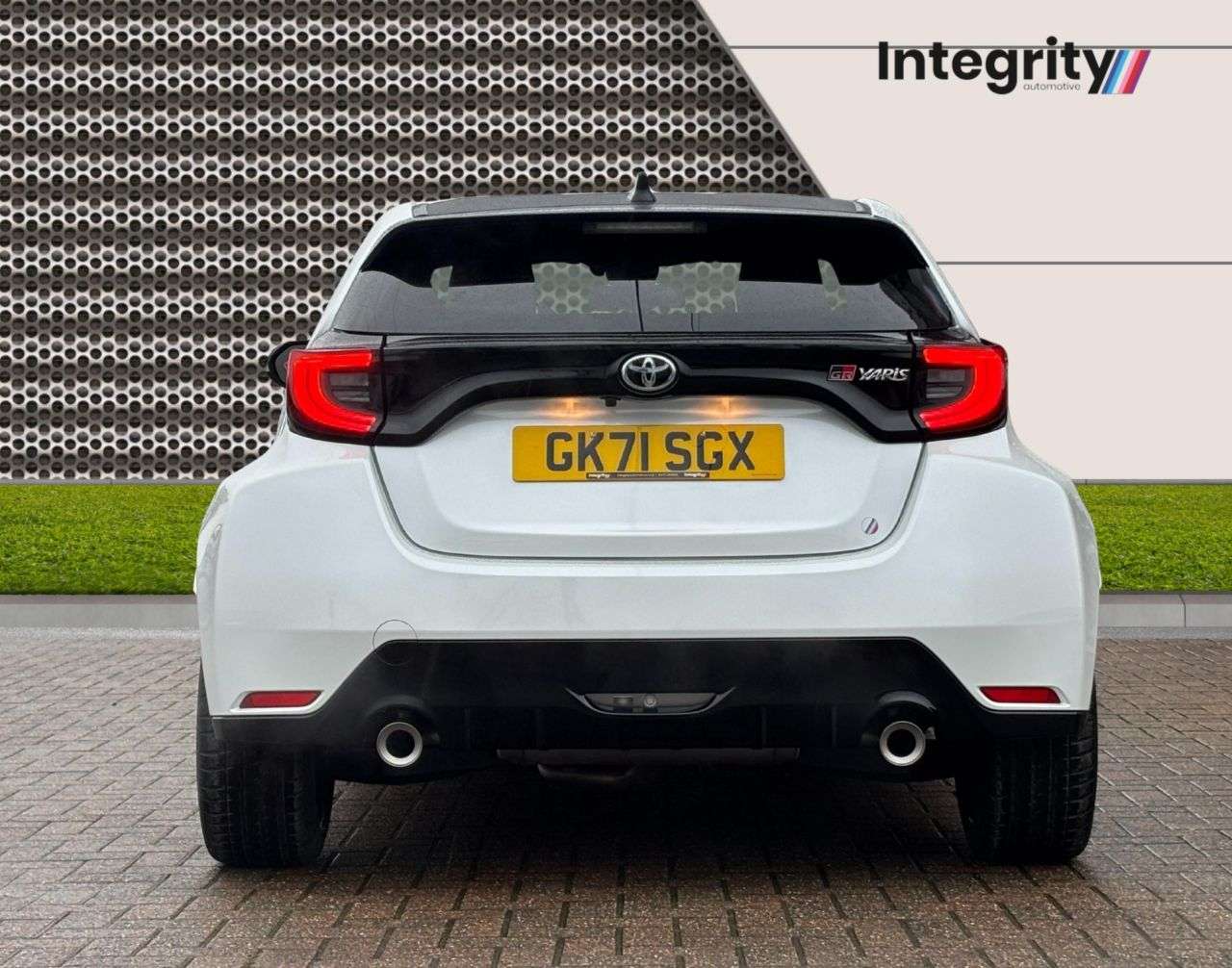 2021 TOYOTA YARIS 2021 TOYOTA YARIS