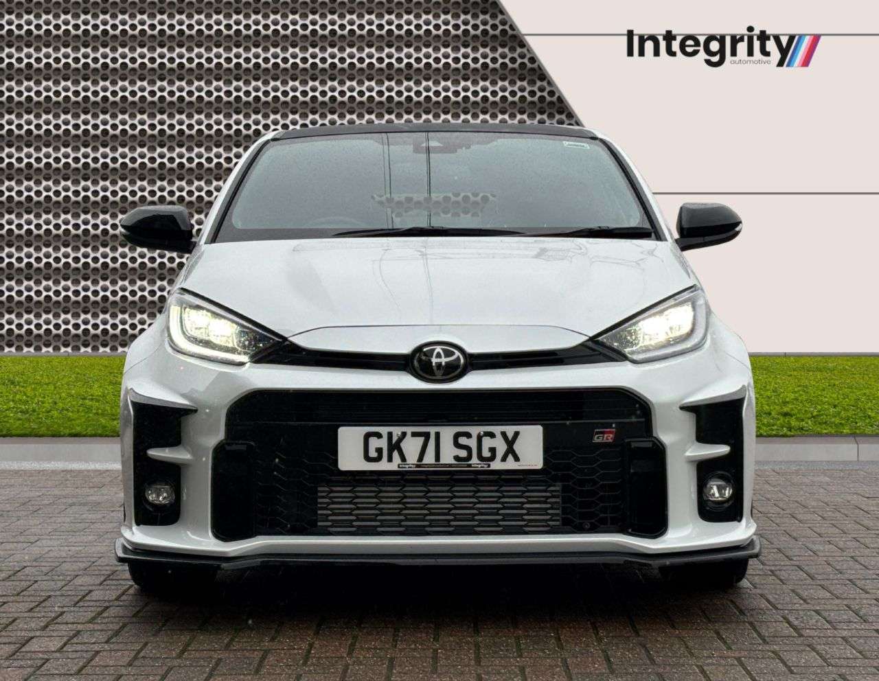 2021 TOYOTA YARIS 2021 TOYOTA YARIS