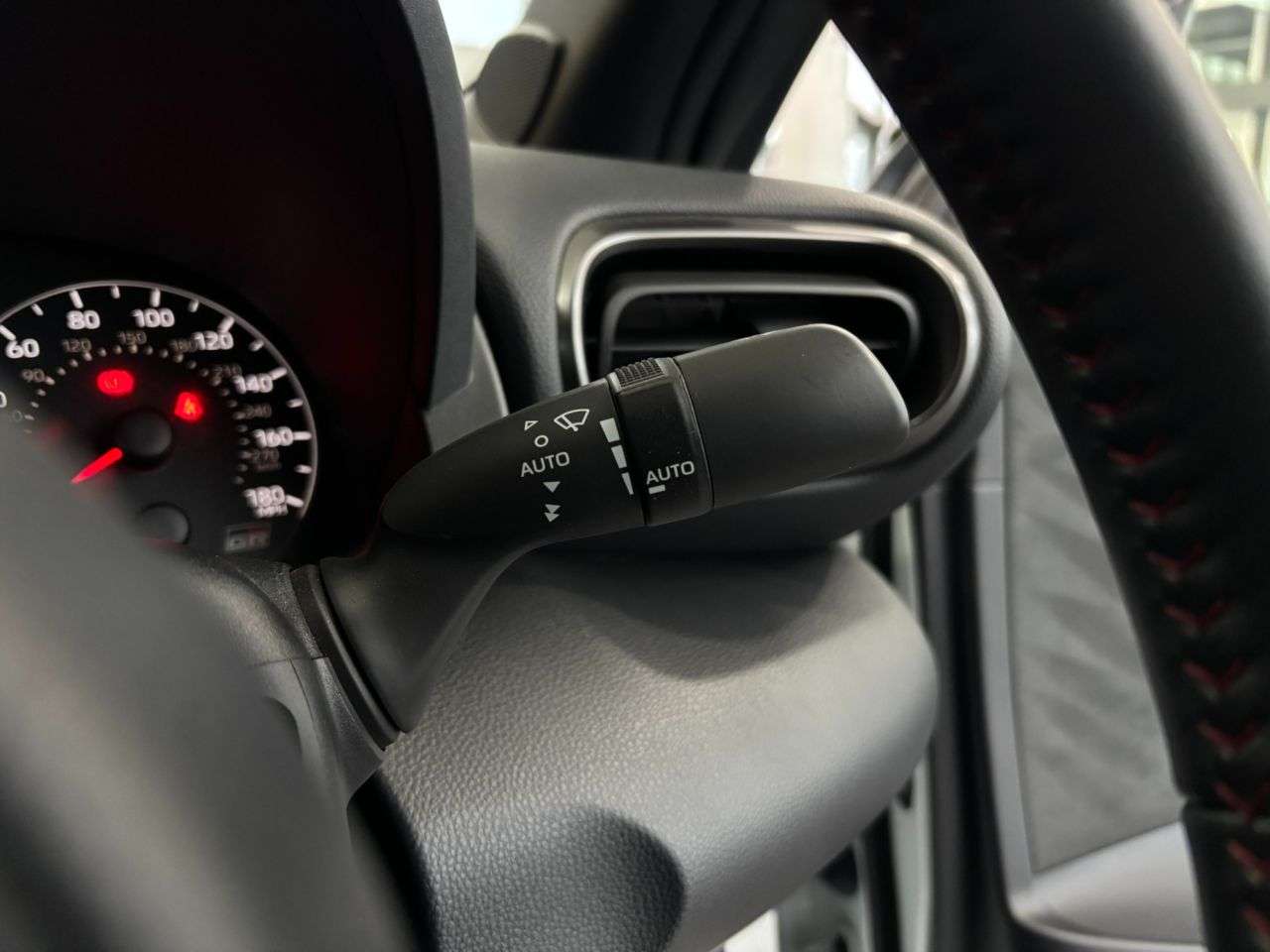 2021 TOYOTA YARIS 2021 TOYOTA YARIS