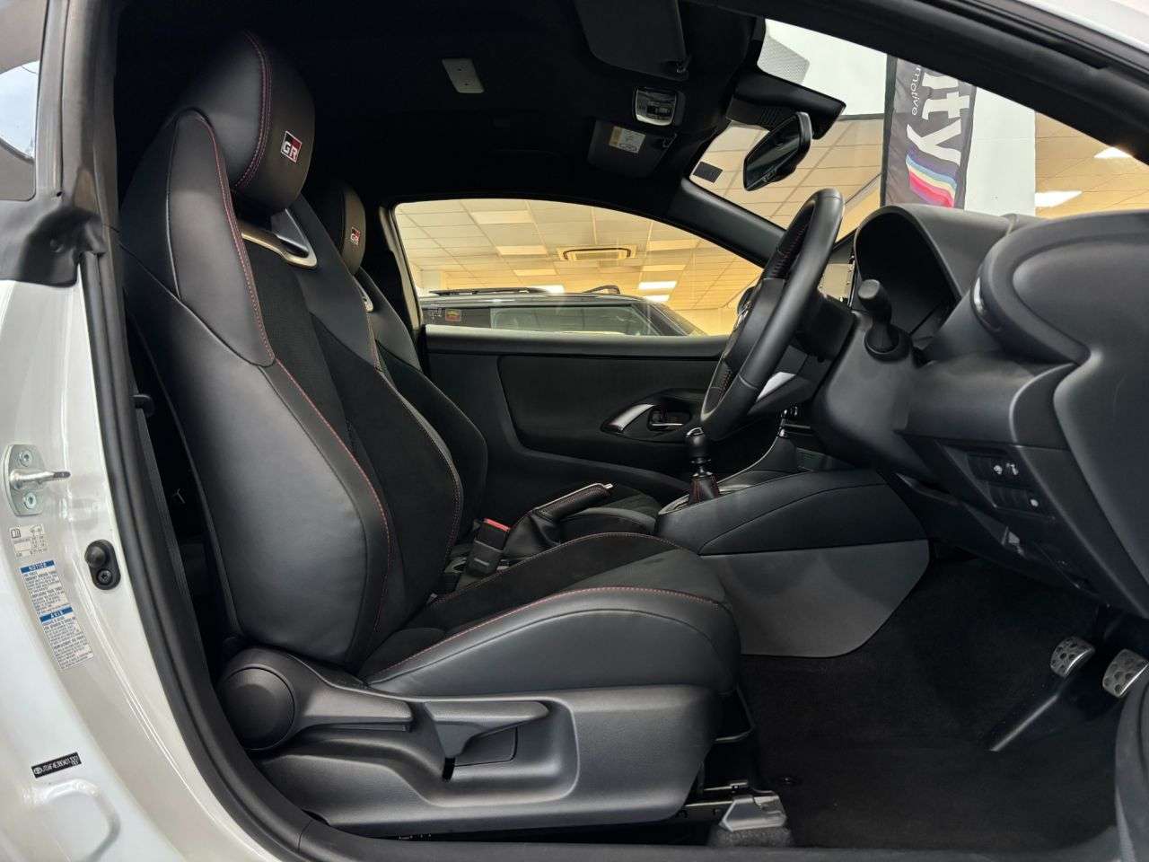 2021 TOYOTA YARIS 2021 TOYOTA YARIS