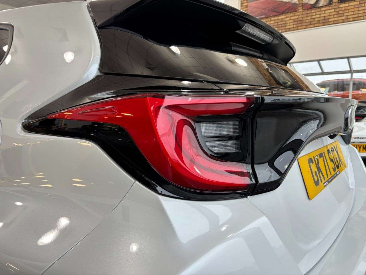 2021 TOYOTA YARIS 2021 TOYOTA YARIS