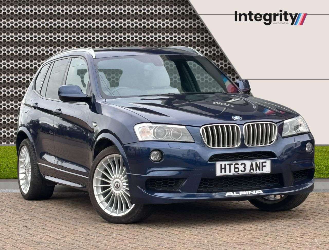 A 2013 BMW ALPINA XD3 3.0D Biturbo SUV 5dr Diesel Auto 4WD Euro 5 A 2013 BMW ALPINA XD3 3.0D Biturbo SUV 5dr Diesel Auto 4WD Euro 5