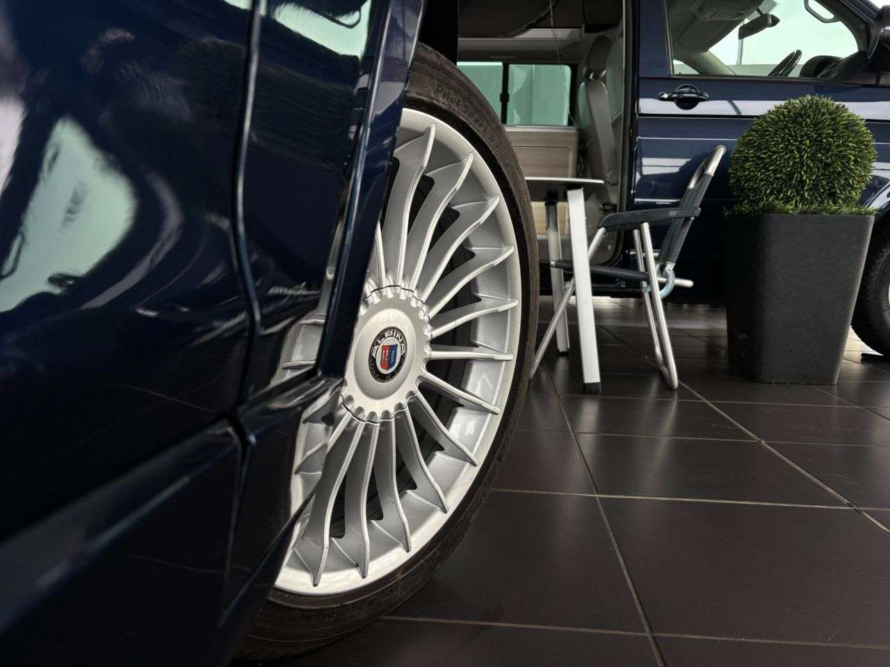 2013 BMW ALPINA XD3 2013 BMW ALPINA XD3