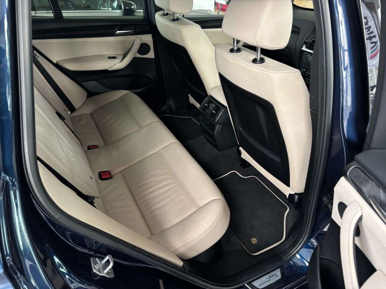 2013 BMW ALPINA XD3 2013 BMW ALPINA XD3