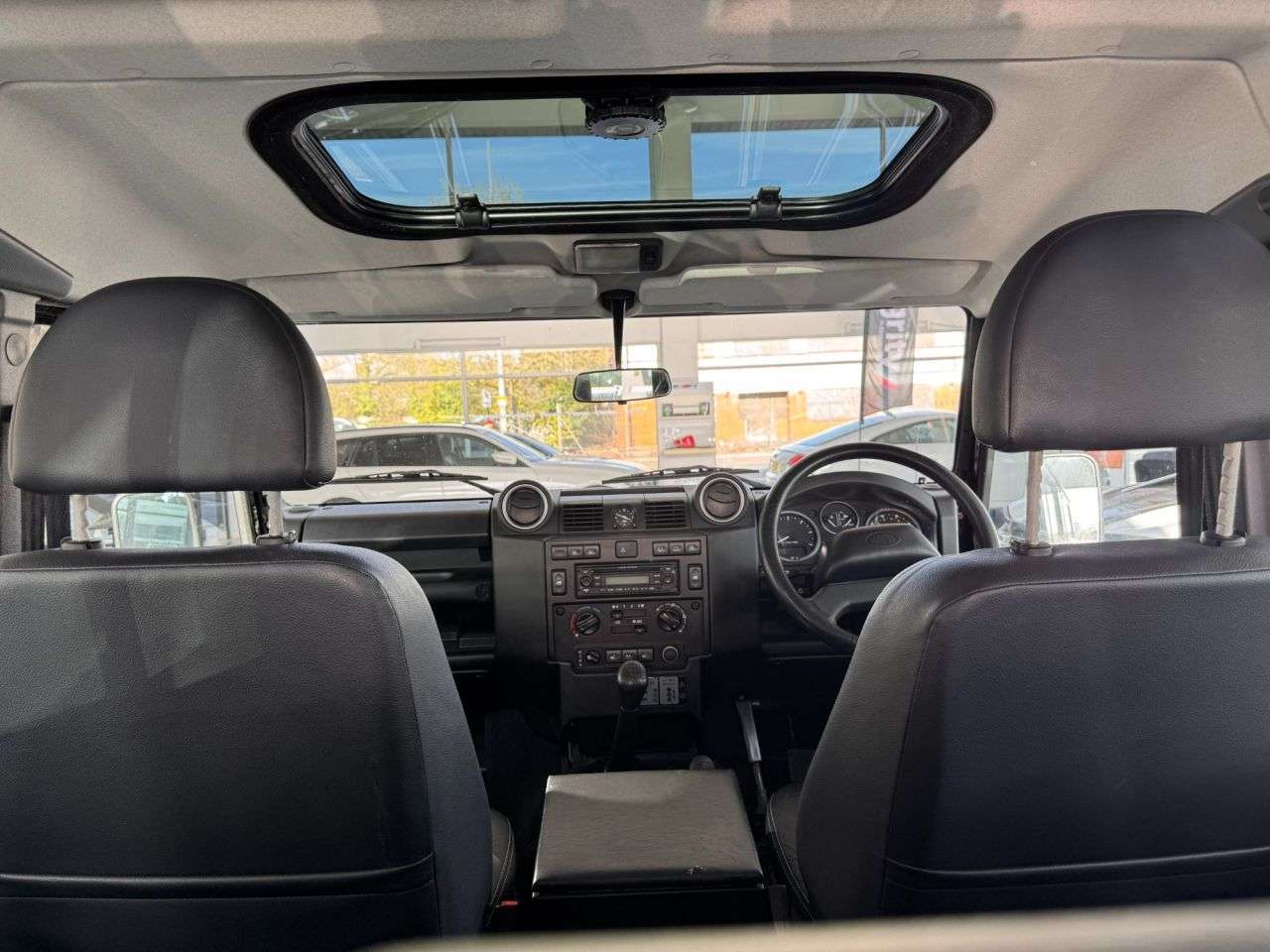 2009 LAND ROVER DEFENDER 2009 LAND ROVER DEFENDER