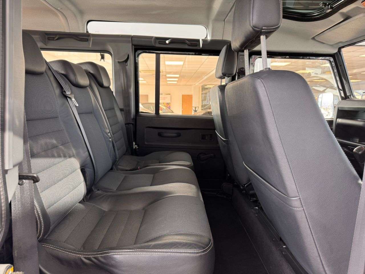 2009 LAND ROVER DEFENDER 2009 LAND ROVER DEFENDER