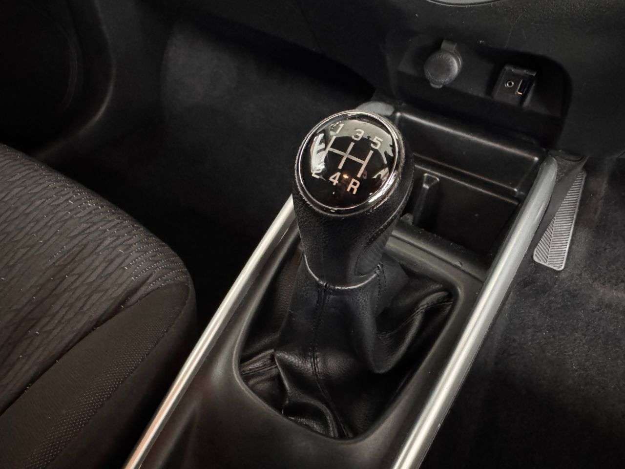 2016 SUZUKI BALENO 2016 SUZUKI BALENO