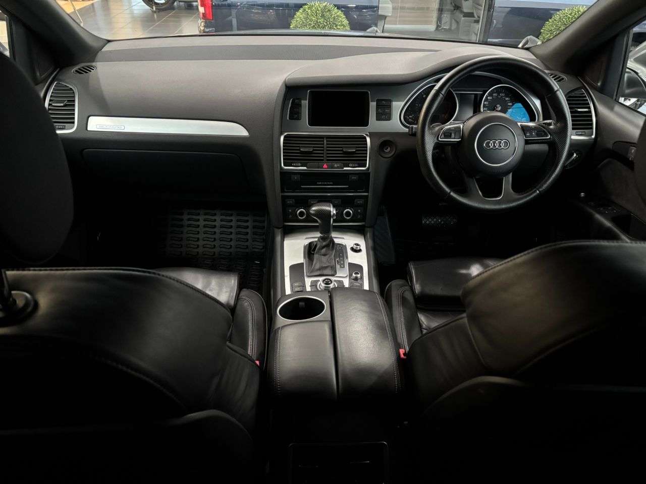 2013 AUDI Q7 2013 AUDI Q7