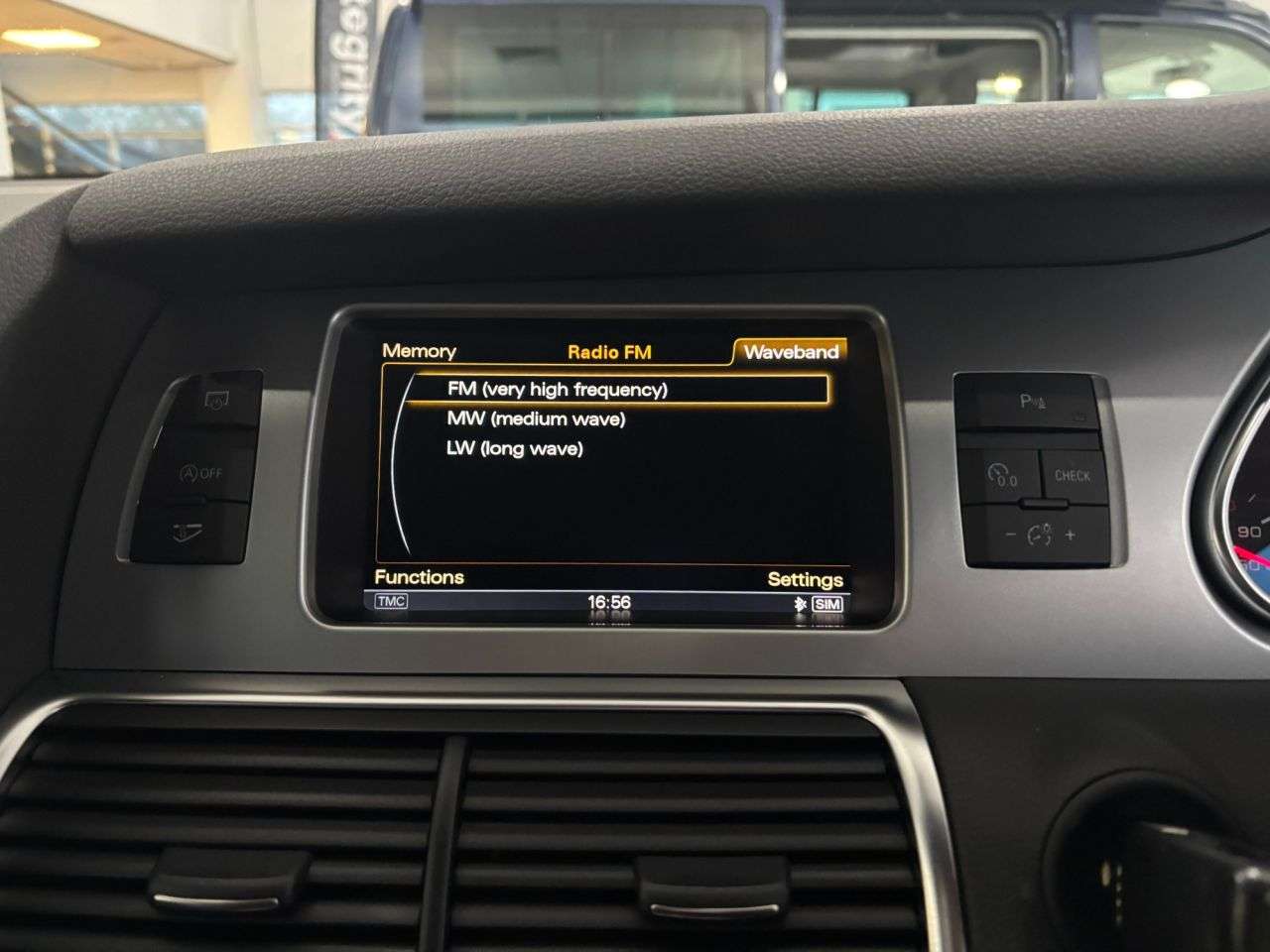 2013 AUDI Q7 2013 AUDI Q7