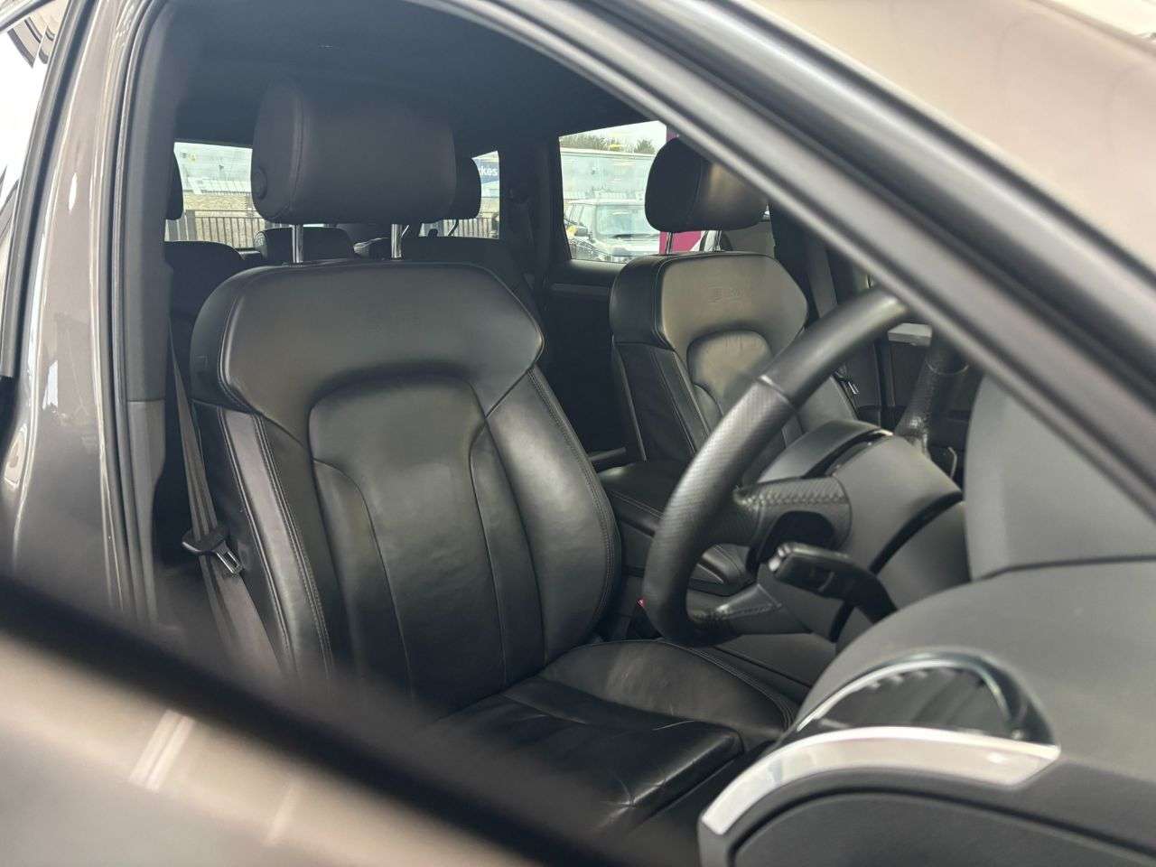 2013 AUDI Q7 2013 AUDI Q7