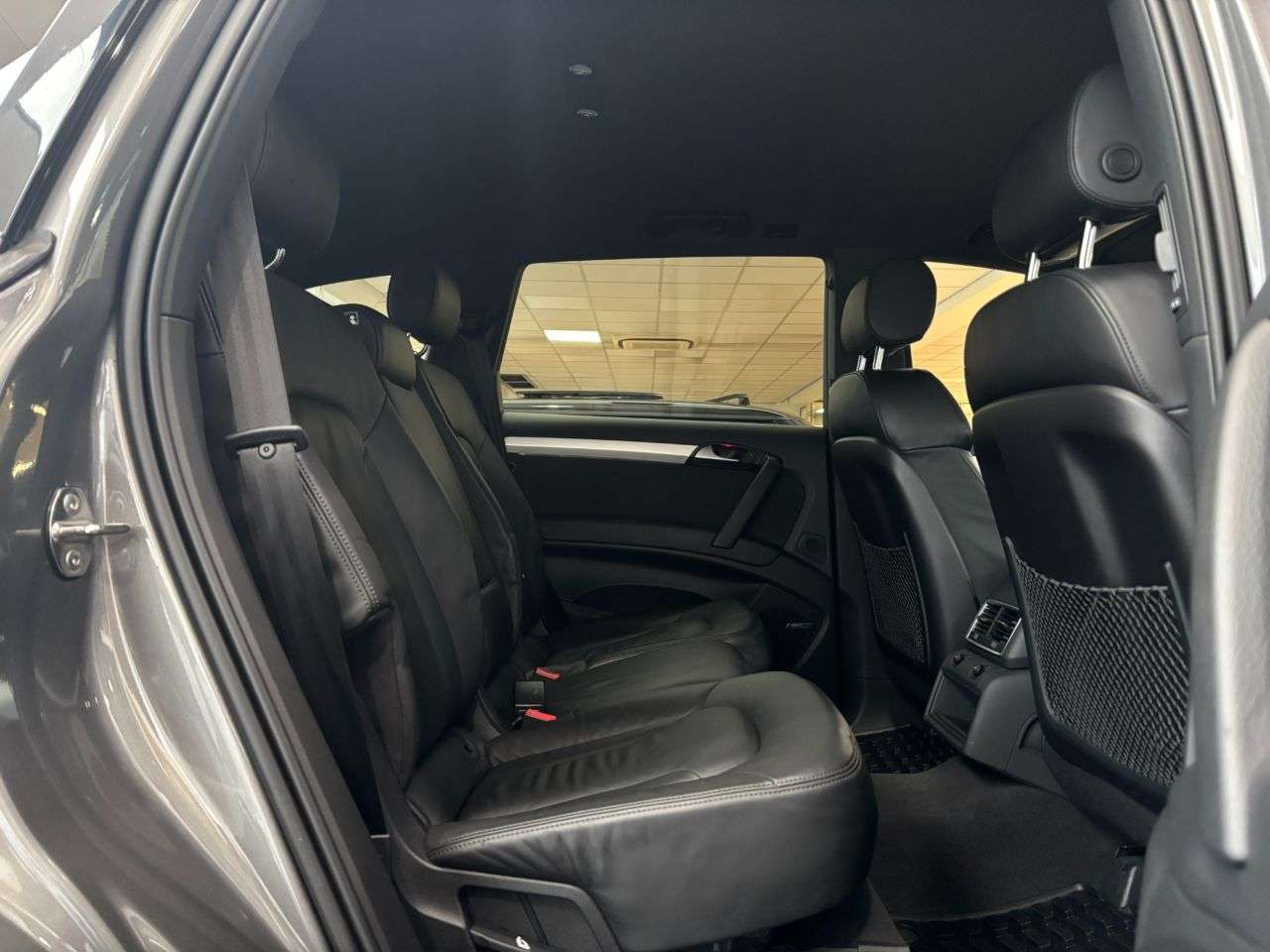 2013 AUDI Q7 2013 AUDI Q7