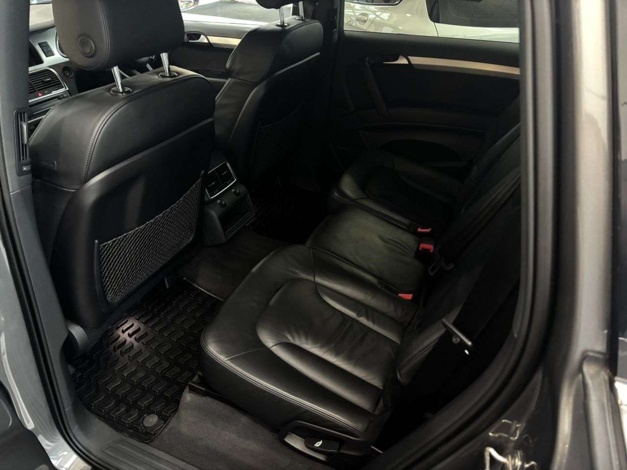 2013 AUDI Q7 2013 AUDI Q7