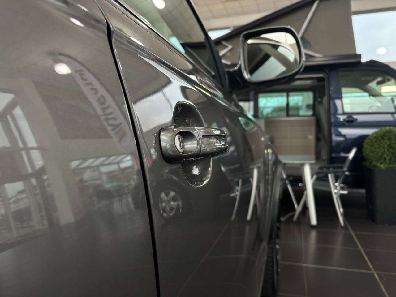 2013 AUDI Q7 2013 AUDI Q7