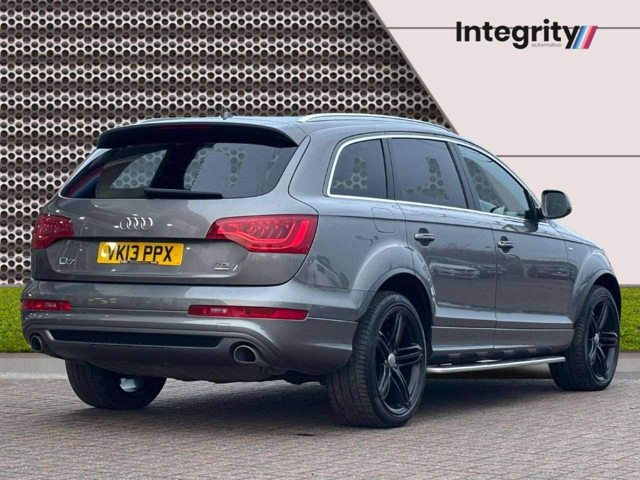 2013 AUDI Q7 2013 AUDI Q7