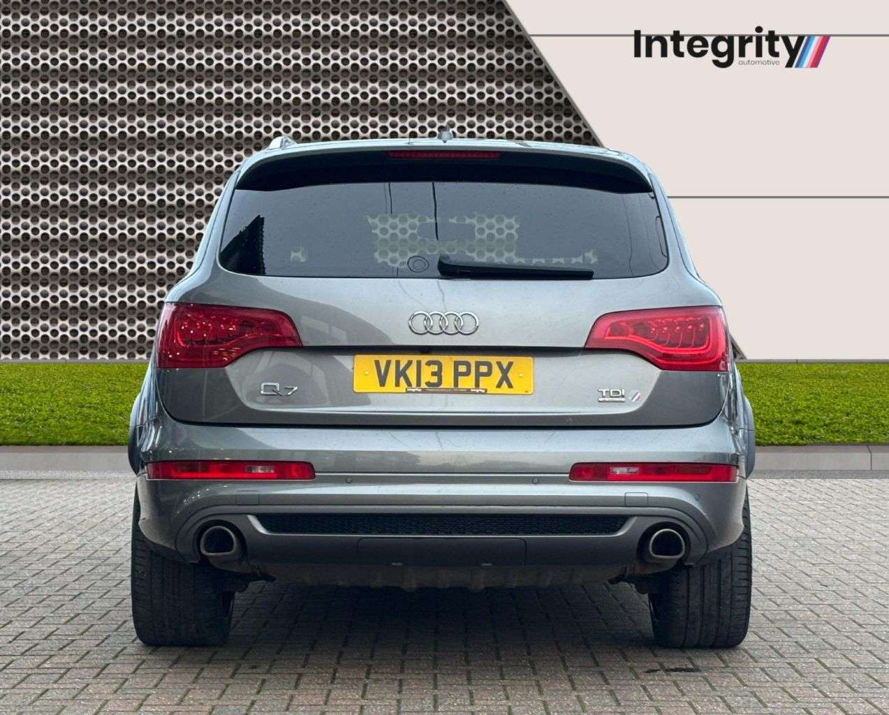 2013 AUDI Q7 2013 AUDI Q7