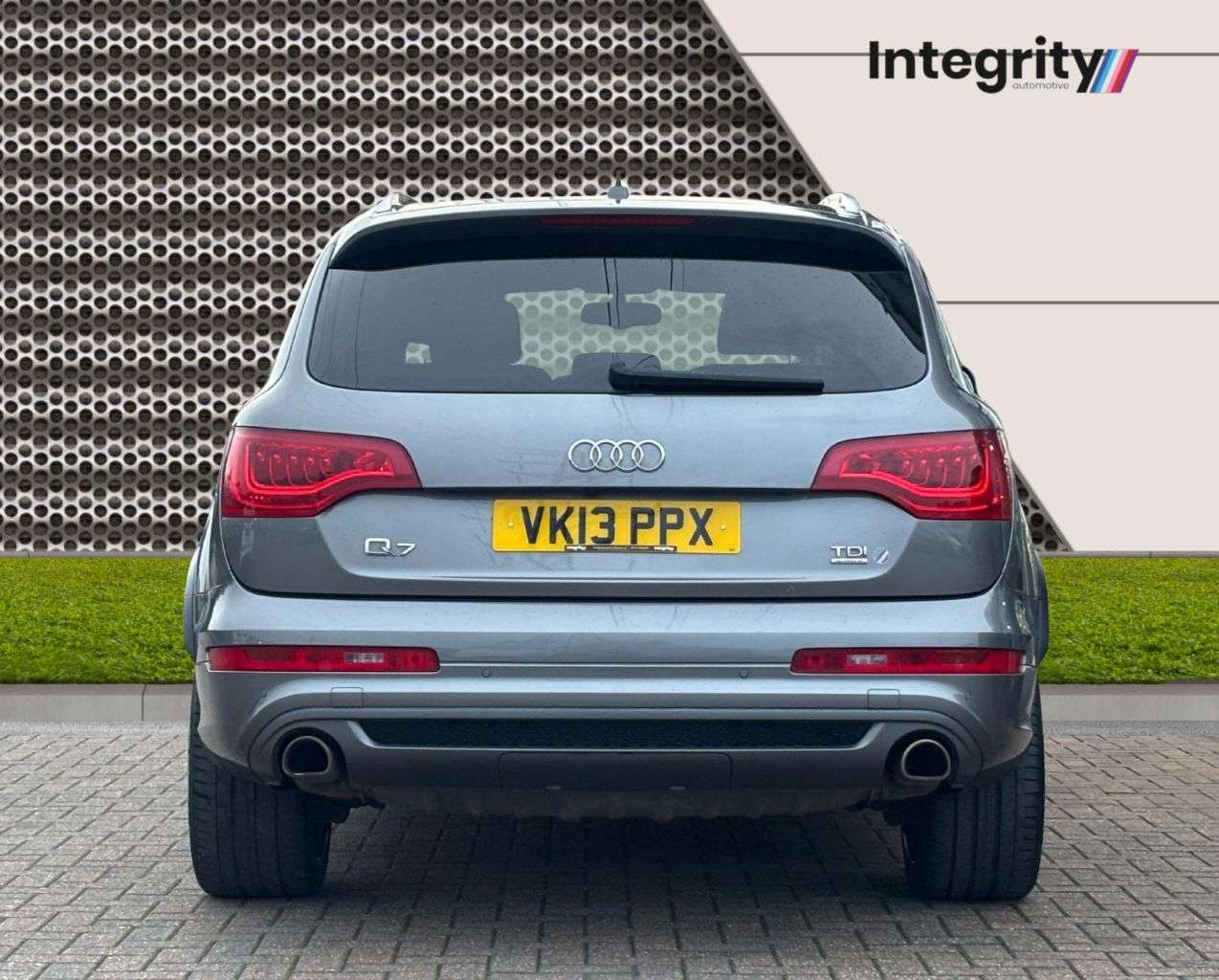 2013 AUDI Q7 2013 AUDI Q7