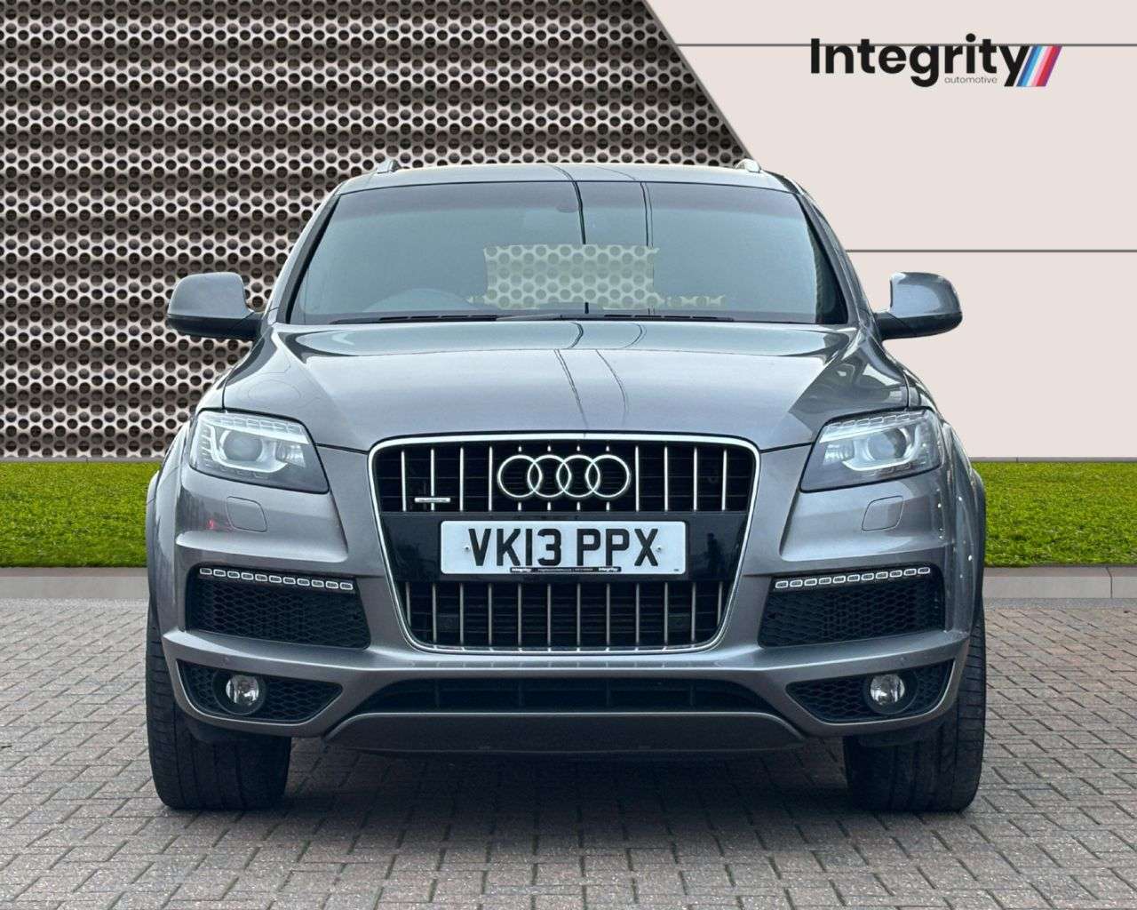 2013 AUDI Q7 2013 AUDI Q7