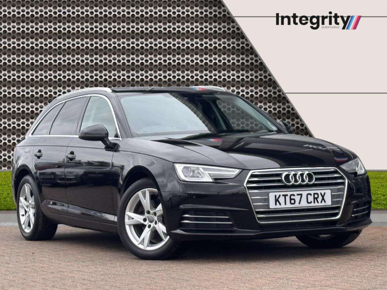 A 2017 AUDI A4 AVANT 2.0 TFSI Sport Estate 5dr Petrol S Tronic Euro 6 (s/s) (190 ps) Smartphone A 2017 AUDI A4 AVANT 2.0 TFSI Sport Estate 5dr Petrol S Tronic Euro 6 (s/s) (190 ps) Smartphone