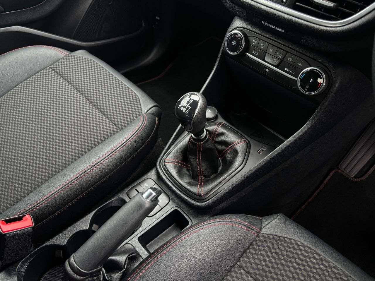 2021 FORD FIESTA 2021 FORD FIESTA