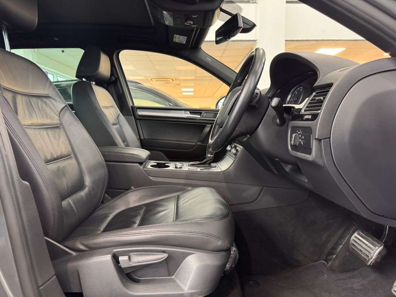 2015 VOLKSWAGEN TOUAREG 2015 VOLKSWAGEN TOUAREG