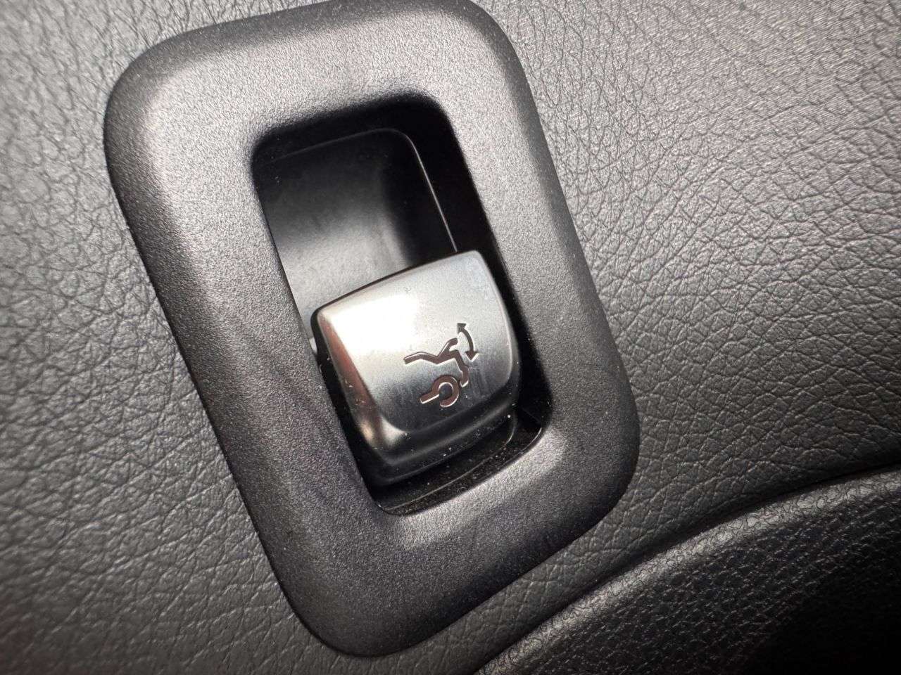 2018 MERCEDES-BENZ C-CLASS 2018 MERCEDES-BENZ C-CLASS