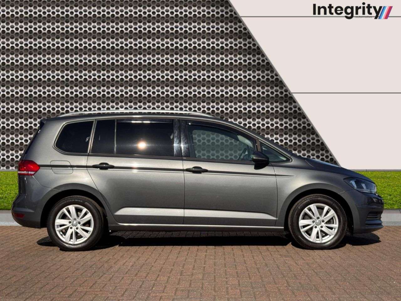 2020 VOLKSWAGEN TOURAN 2020 VOLKSWAGEN TOURAN