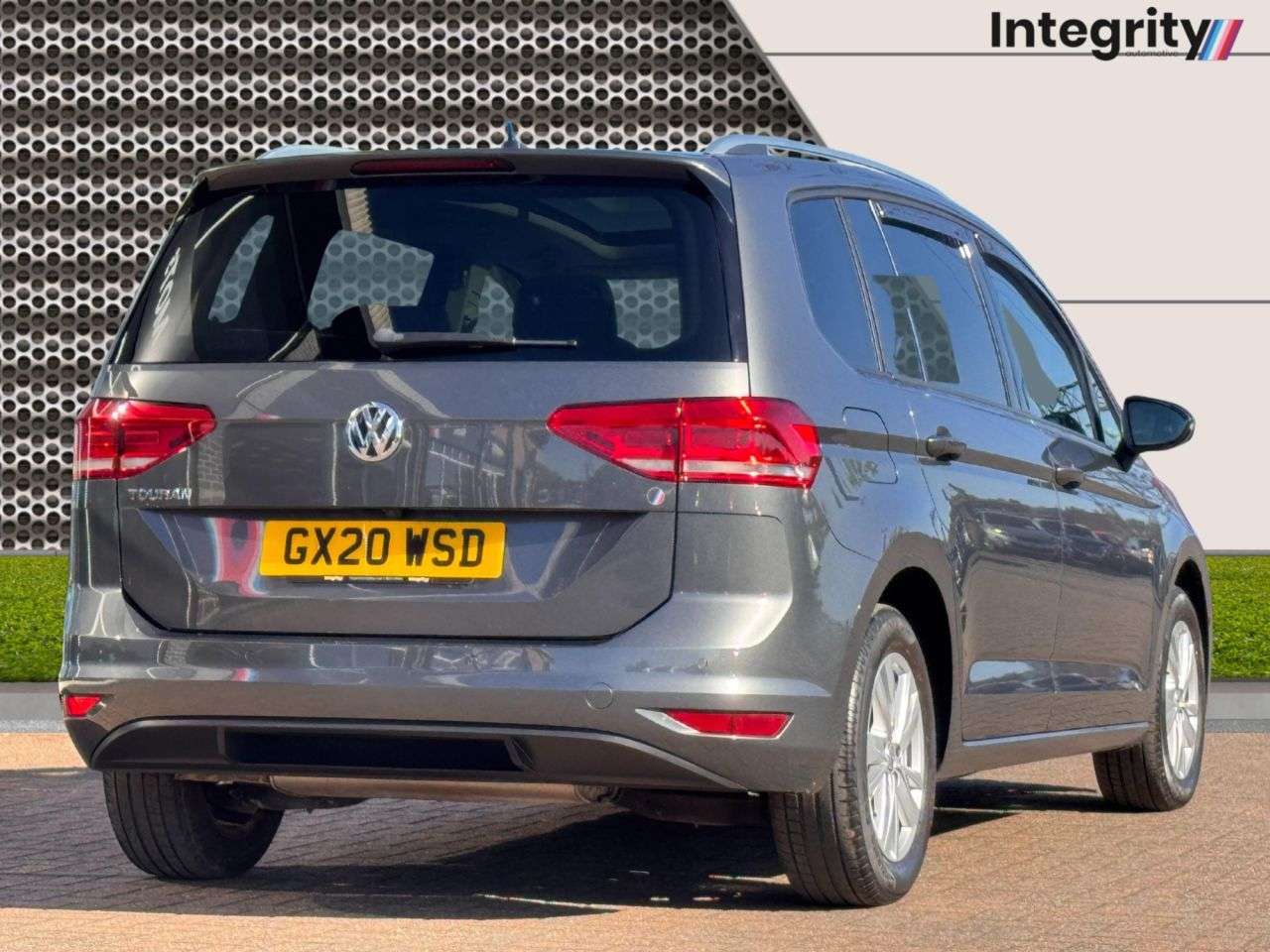 2020 VOLKSWAGEN TOURAN 2020 VOLKSWAGEN TOURAN