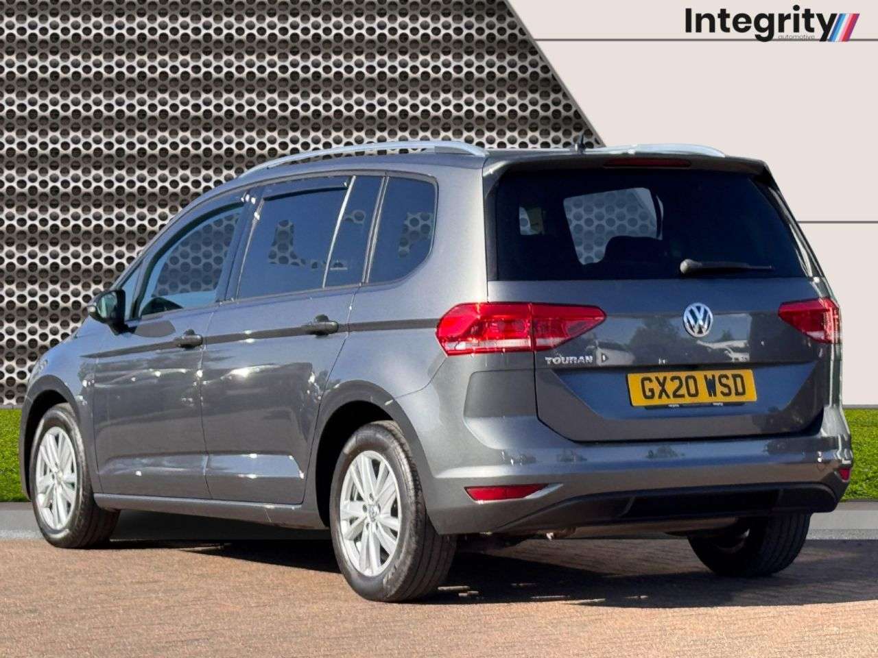 2020 VOLKSWAGEN TOURAN 2020 VOLKSWAGEN TOURAN