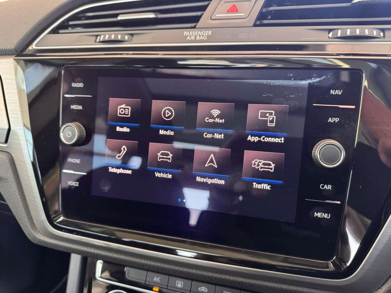 2020 VOLKSWAGEN TOURAN 2020 VOLKSWAGEN TOURAN