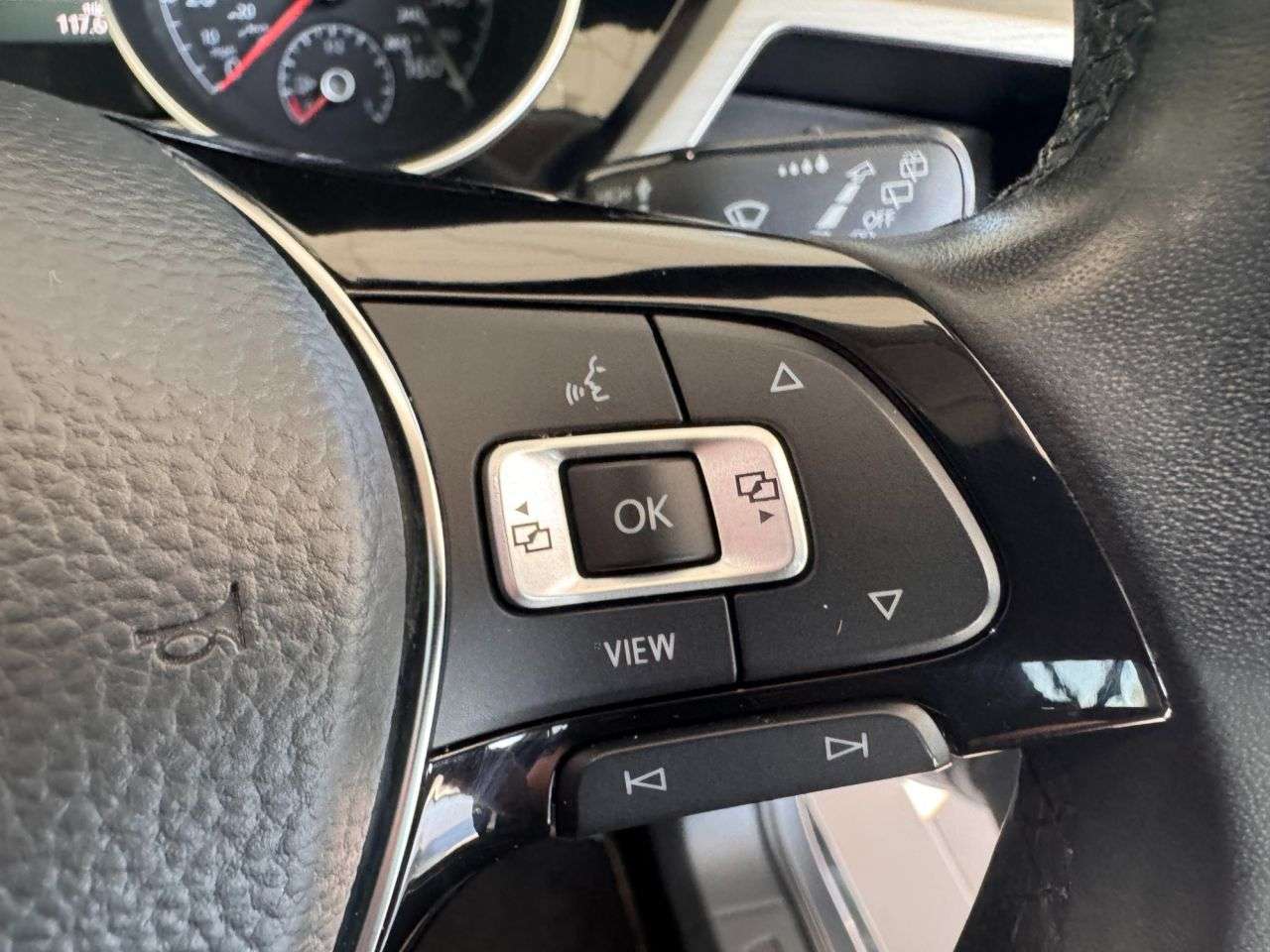 2020 VOLKSWAGEN TOURAN 2020 VOLKSWAGEN TOURAN