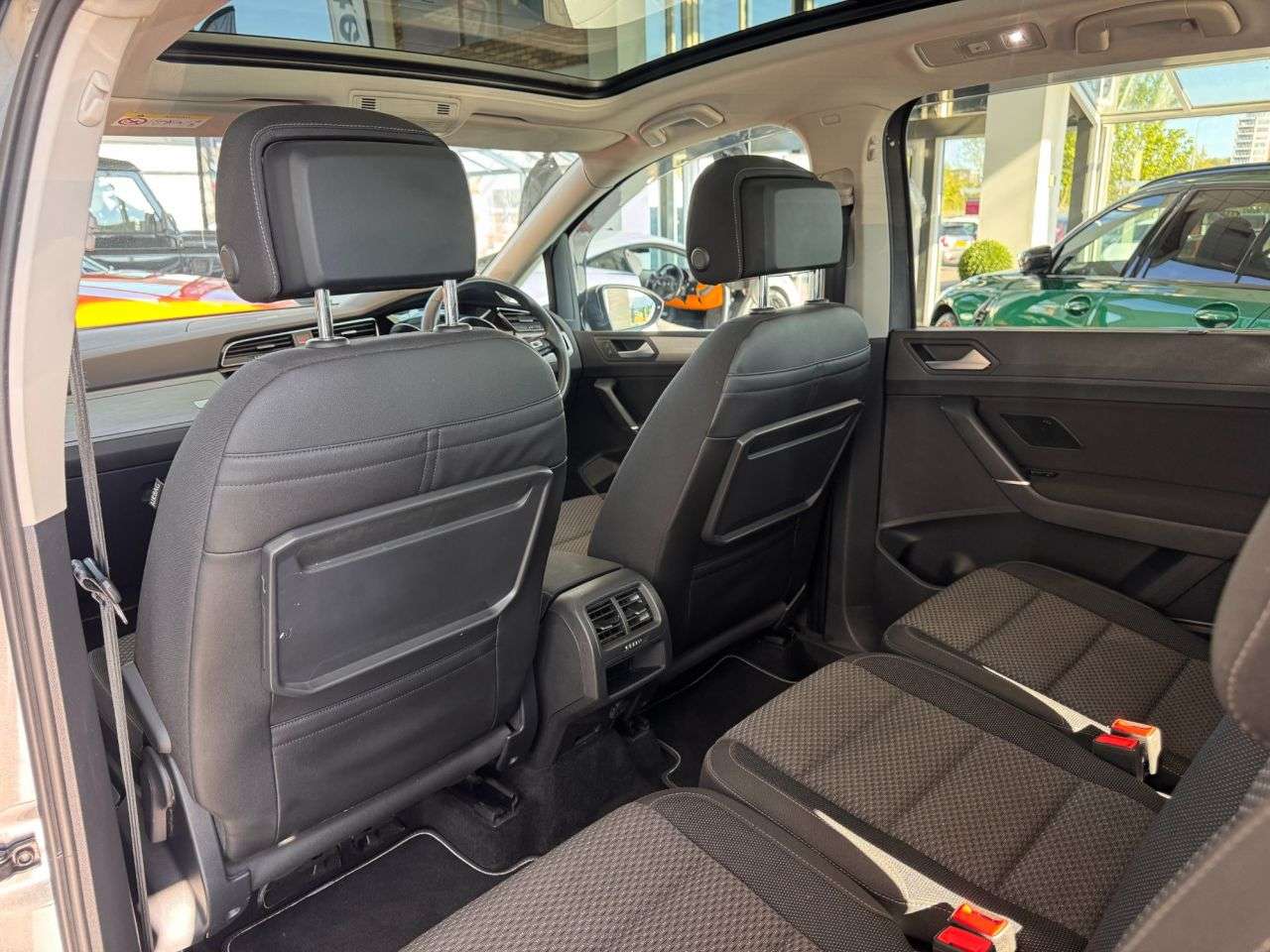 2020 VOLKSWAGEN TOURAN 2020 VOLKSWAGEN TOURAN