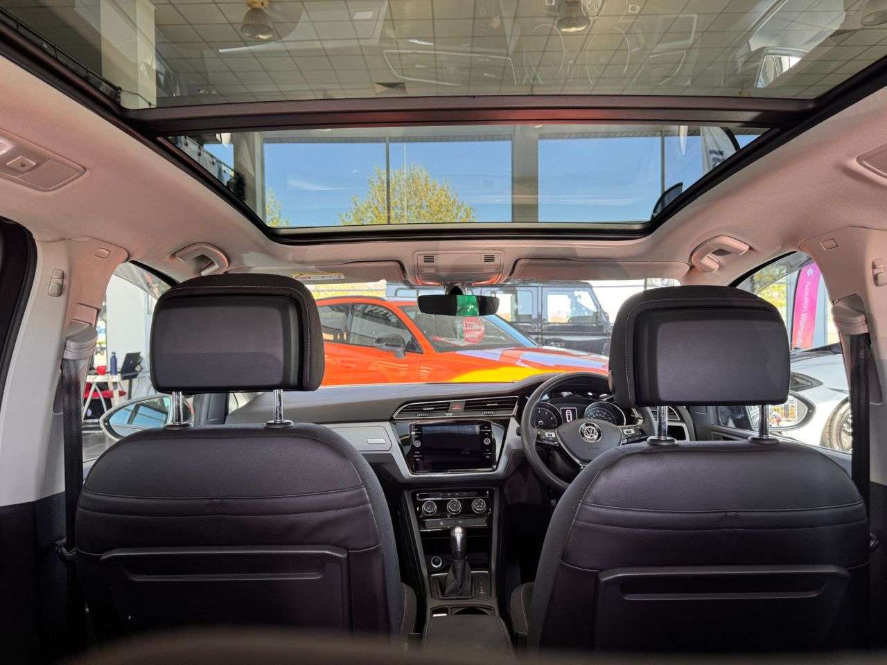 2020 VOLKSWAGEN TOURAN 2020 VOLKSWAGEN TOURAN