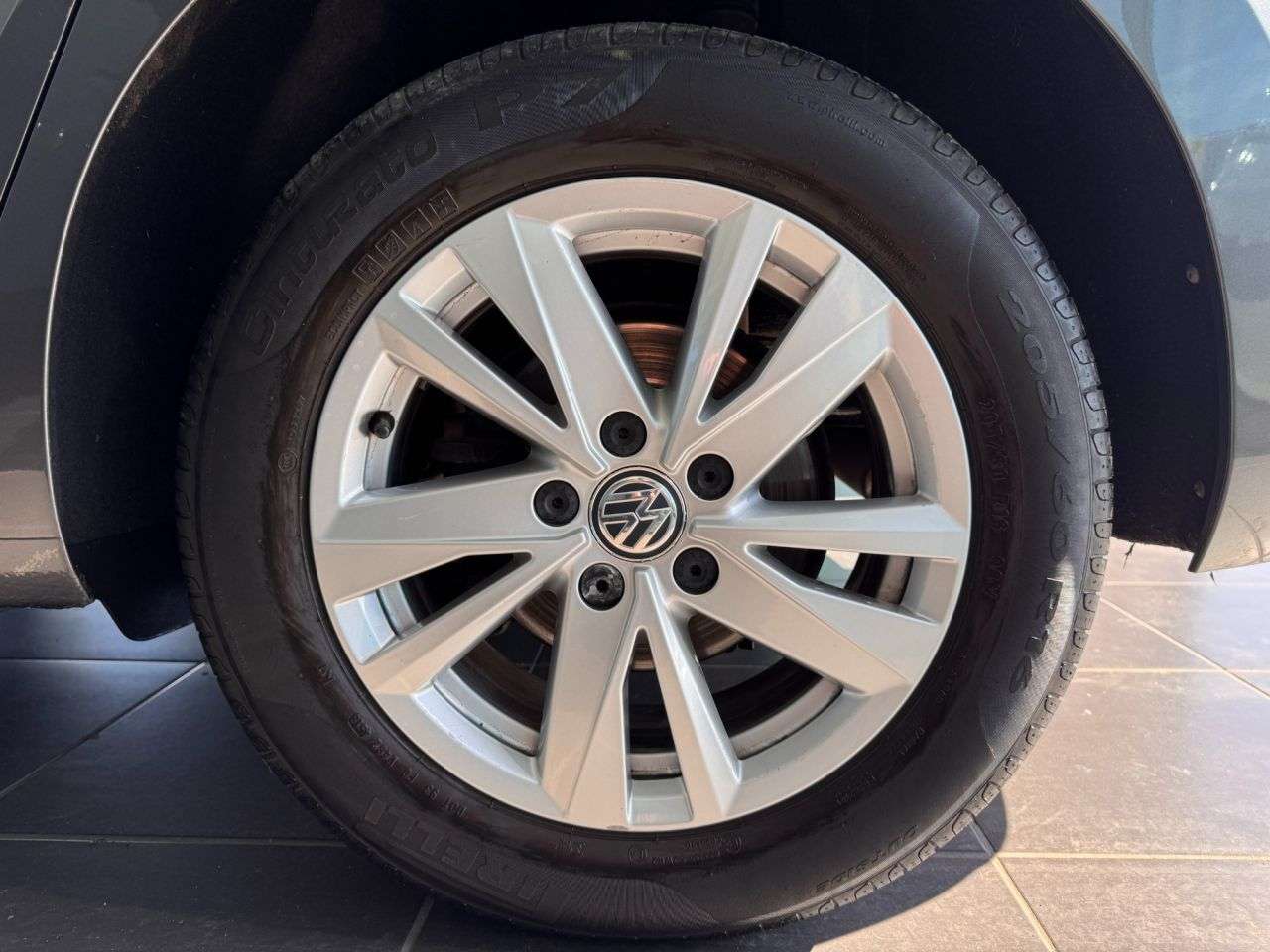2020 VOLKSWAGEN TOURAN 2020 VOLKSWAGEN TOURAN