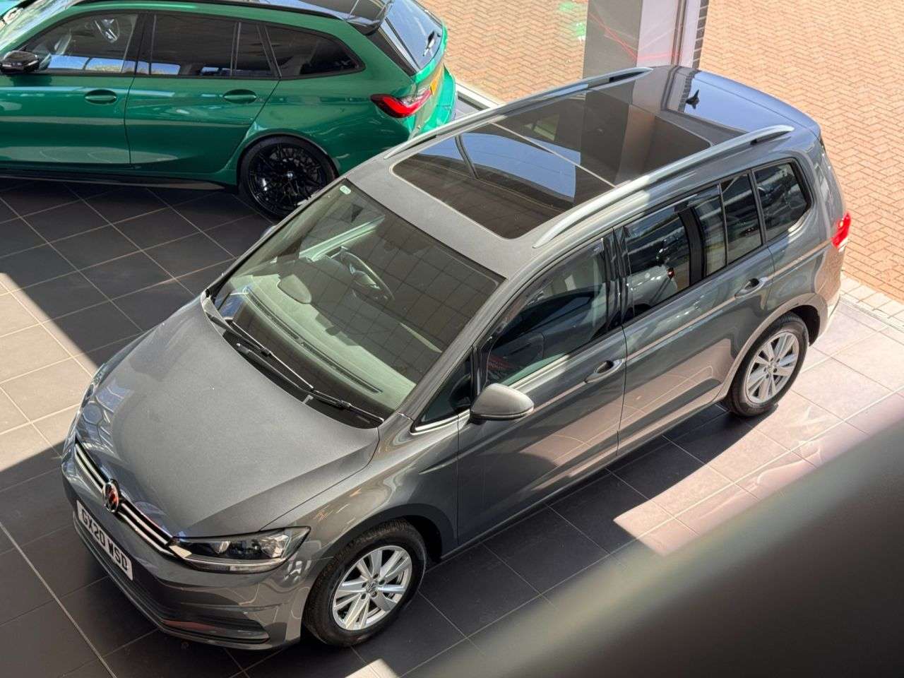 2020 VOLKSWAGEN TOURAN 2020 VOLKSWAGEN TOURAN