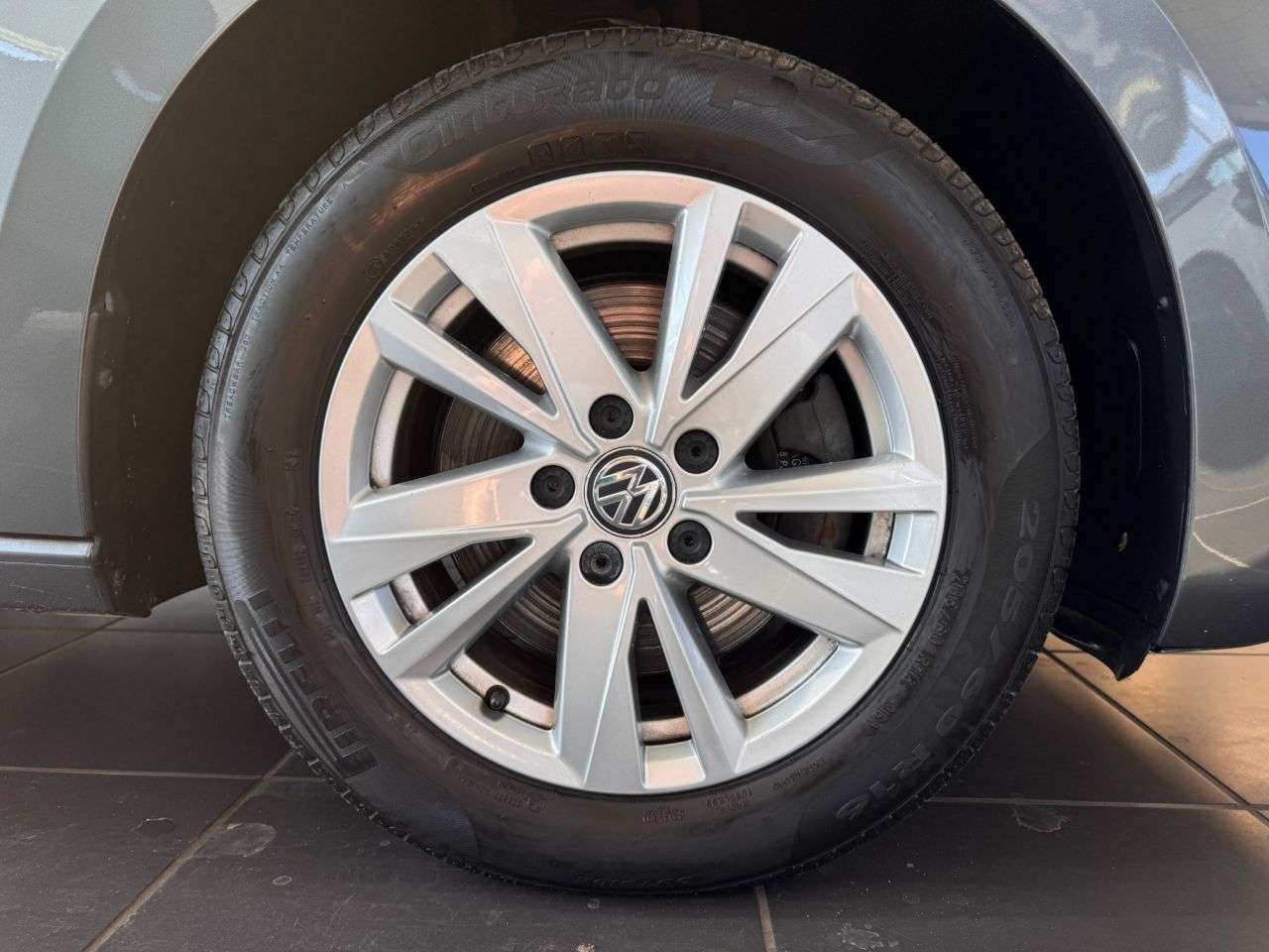 2020 VOLKSWAGEN TOURAN 2020 VOLKSWAGEN TOURAN