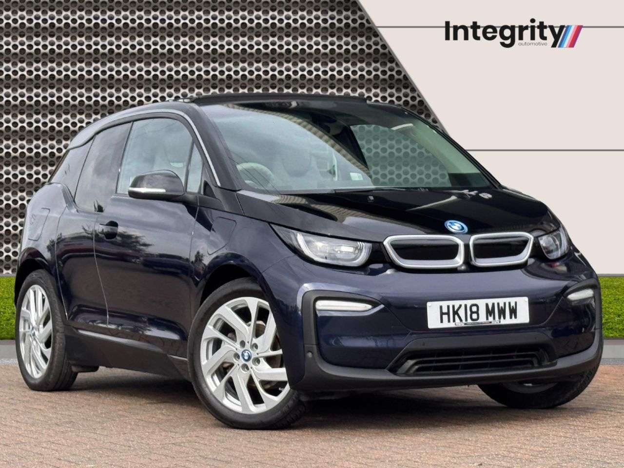 A 2018 BMW I3 33kWh Hatchback 5dr Petrol Plug-in Hybrid Auto Euro 6 (s/s) (Range Extender A 2018 BMW I3 33kWh Hatchback 5dr Petrol Plug-in Hybrid Auto Euro 6 (s/s) (Range Extender