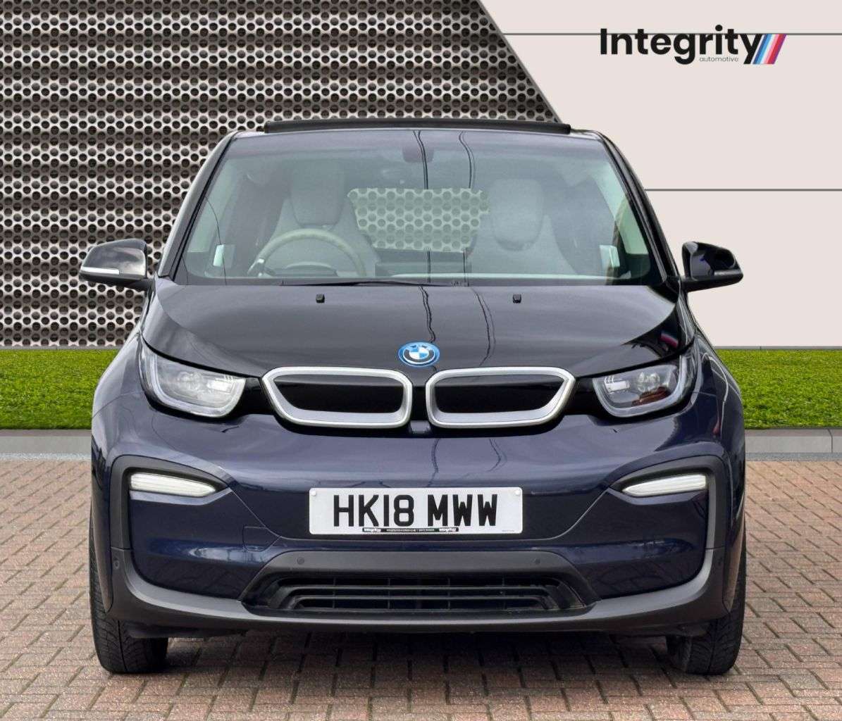 A 2018 BMW I3 33kWh Hatchback 5dr Petrol Plug-in Hybrid Auto Euro 6 (s/s) (Range Extender A 2018 BMW I3 33kWh Hatchback 5dr Petrol Plug-in Hybrid Auto Euro 6 (s/s) (Range Extender