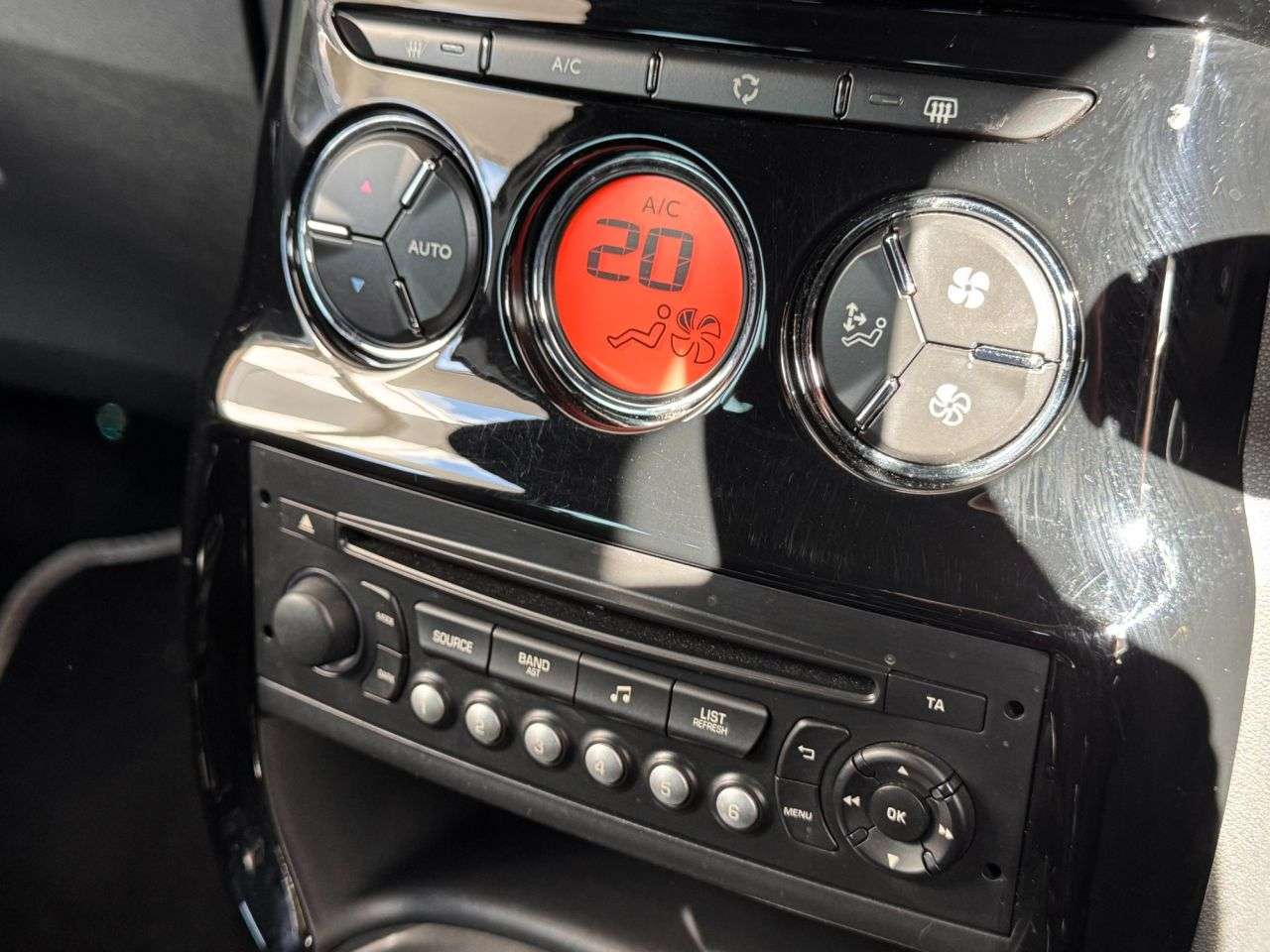 2014 CITROEN DS3 2014 CITROEN DS3