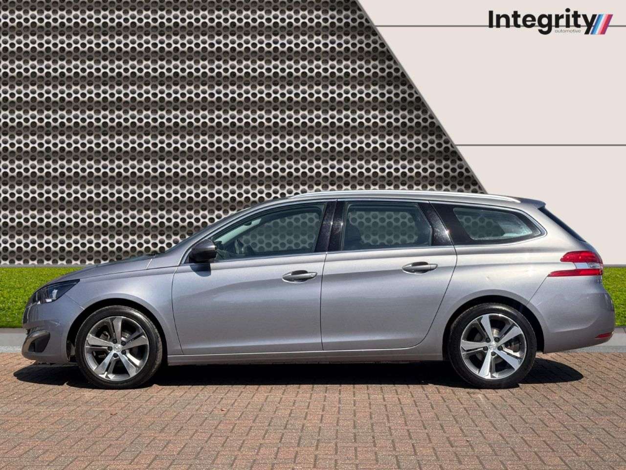 2017 PEUGEOT 308 SW 2017 PEUGEOT 308 SW