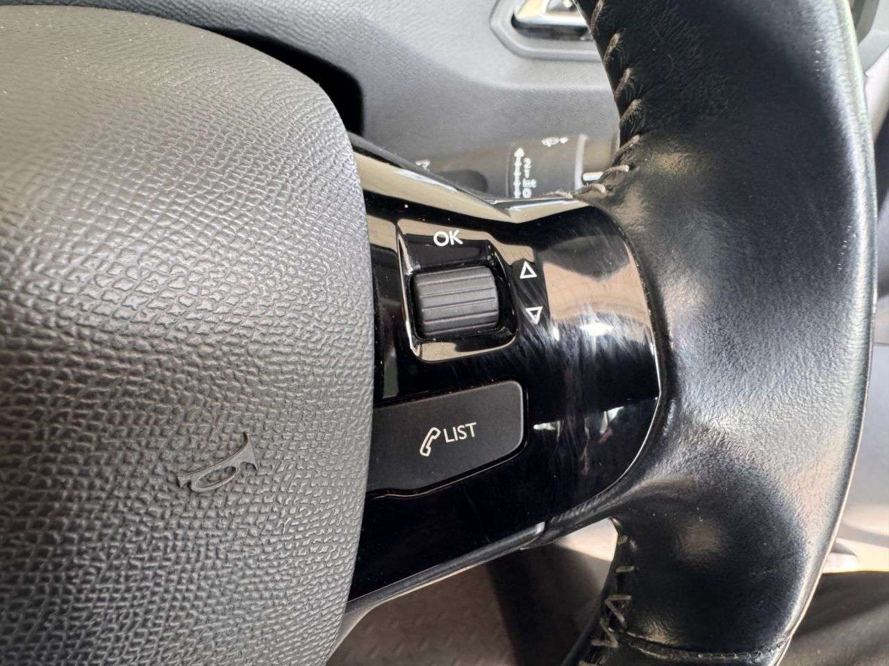 2017 PEUGEOT 308 SW 2017 PEUGEOT 308 SW