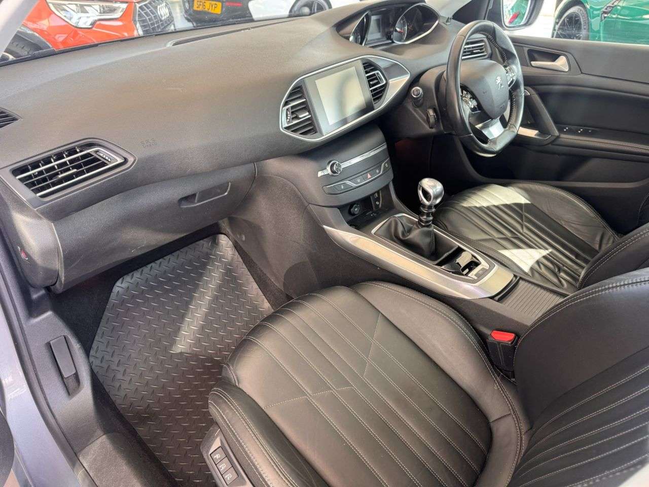 2017 PEUGEOT 308 SW 2017 PEUGEOT 308 SW
