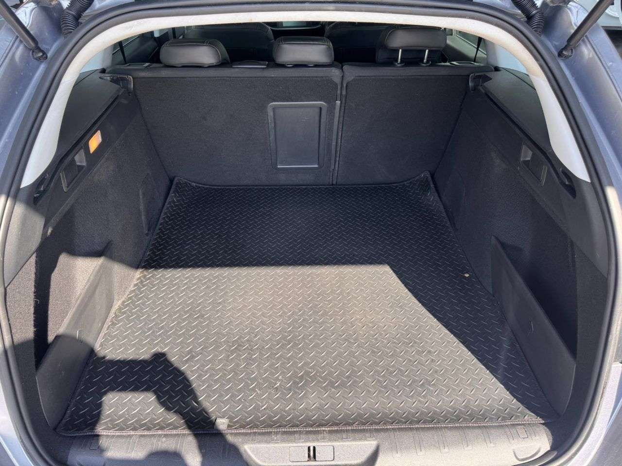 2017 PEUGEOT 308 SW 2017 PEUGEOT 308 SW